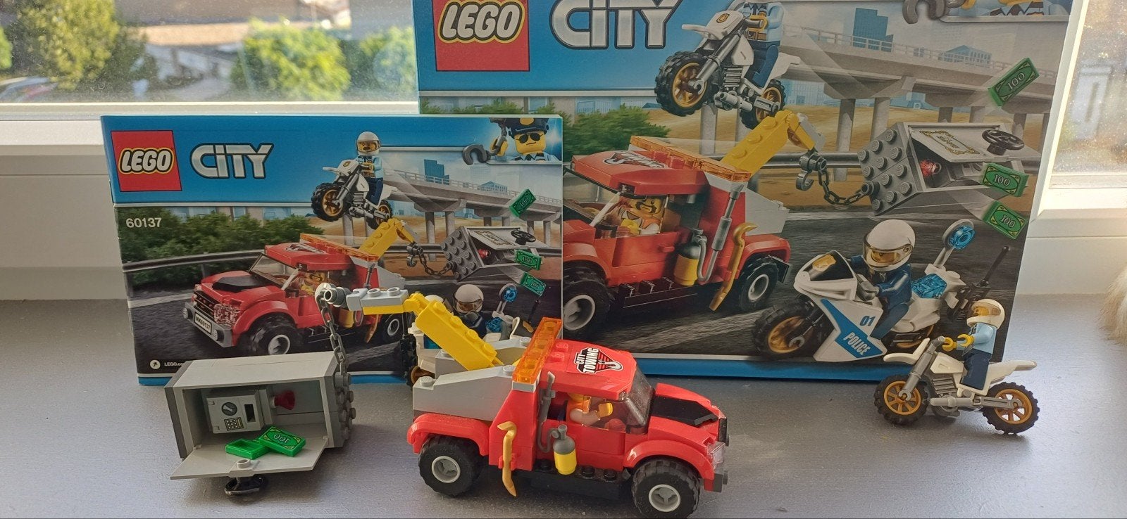 lego city 60137, City, Lego, Ophalen of Verzenden, Zo goed als nieuw