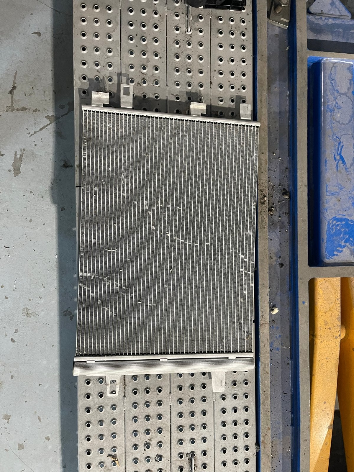 Radiateur en intercooler set voor auto's A klasse 250 e, Auto-onderdelen, Ophalen, Gebruikt, Universele onderdelen