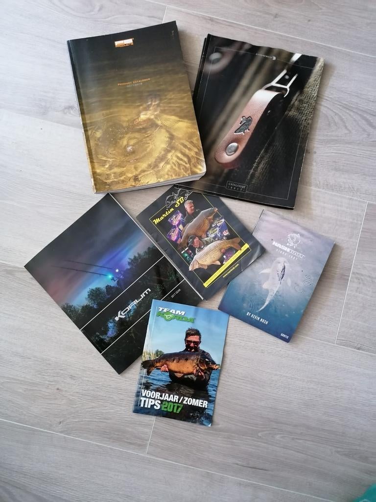Diverse info boekjes en catalogi van bekende merken, Ophalen of Verzenden