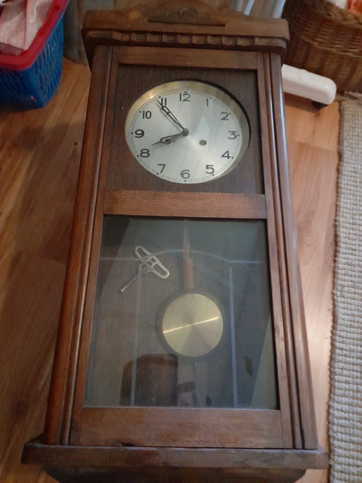 mooie oude  hang klok compleet met sleutel, Ophalen of Verzenden