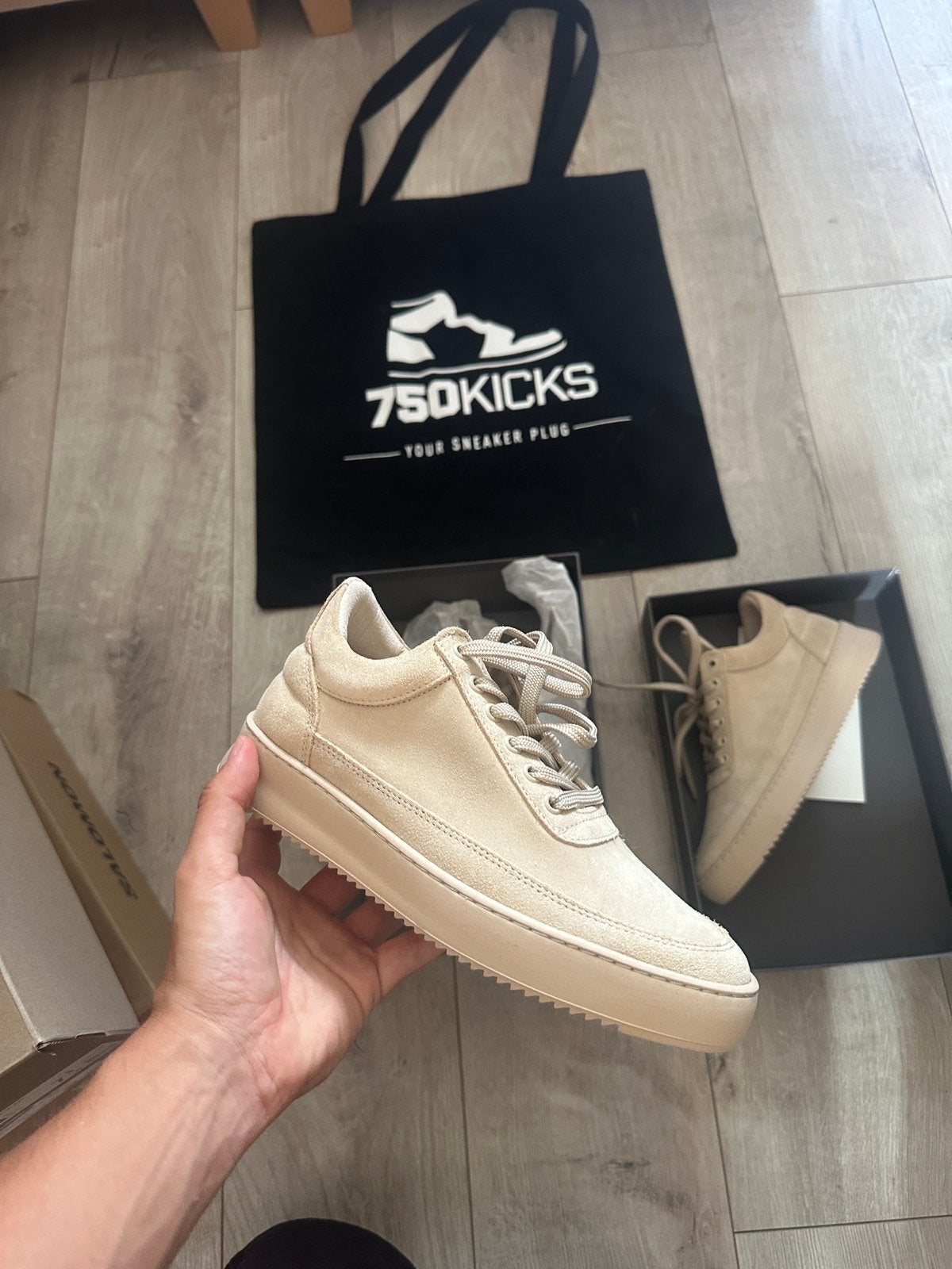 Filling Pieces Suede Low Top All Beige Sneakers Maat EU36, Beige, Filling Pieces, Nieuw, Ophalen of Verzenden