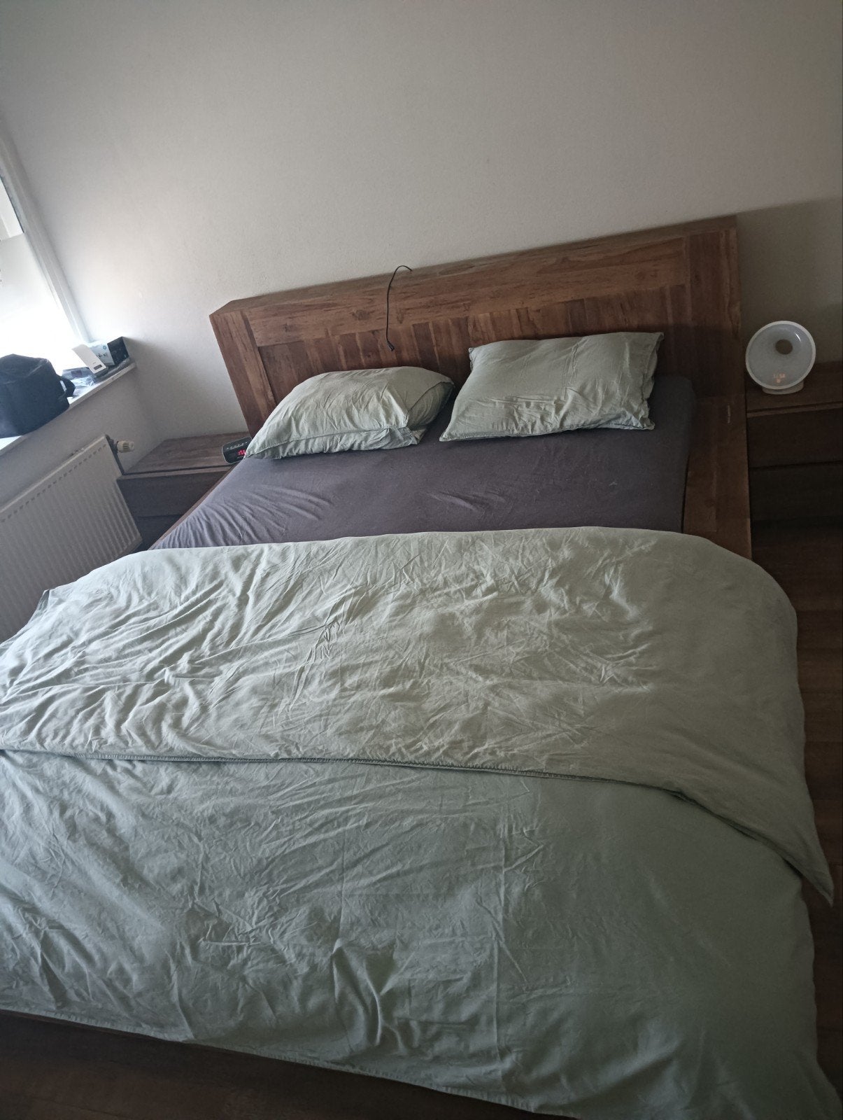 Massief houten tweepersoonsbed, Ophalen, Bruin, 210 cm, Tweepersoons
