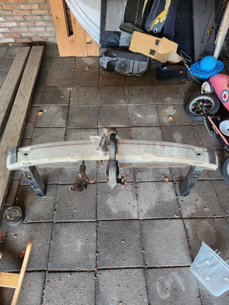 Audi a6 c5 afneembare trekhaak. Origineel, Auto-onderdelen, Trekhaken, Ophalen
