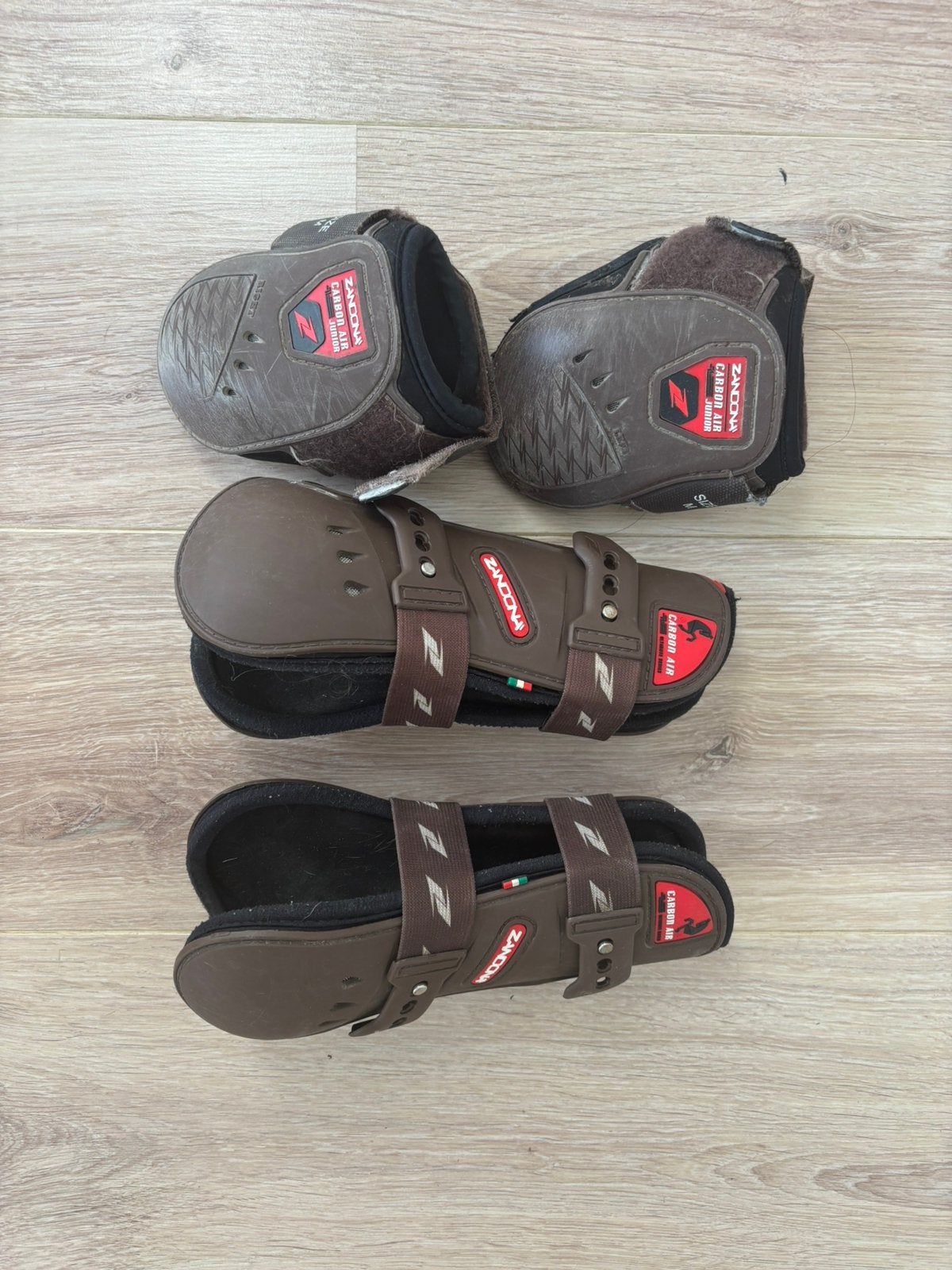 Zandona peeskappen voor en achter, Dieren en Toebehoren, Ophalen of Verzenden, Gebruikt, Springen