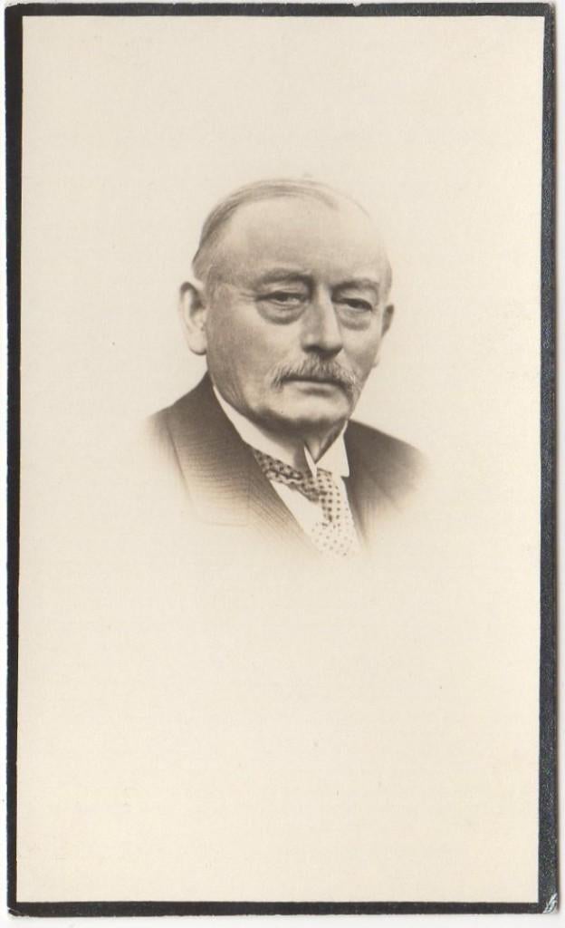 Hendricus E. van Laarhoven 1860 Hamont + 1939 Helmond, 78 jr, Verzenden