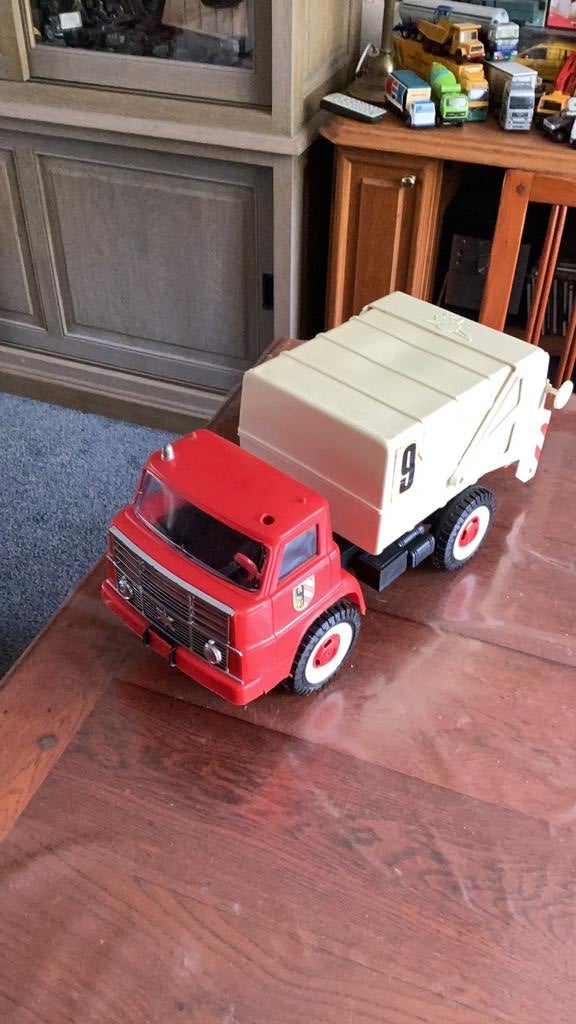 Big plastic Hanomag Henschel vuilniswagen ., Ophalen of Verzenden