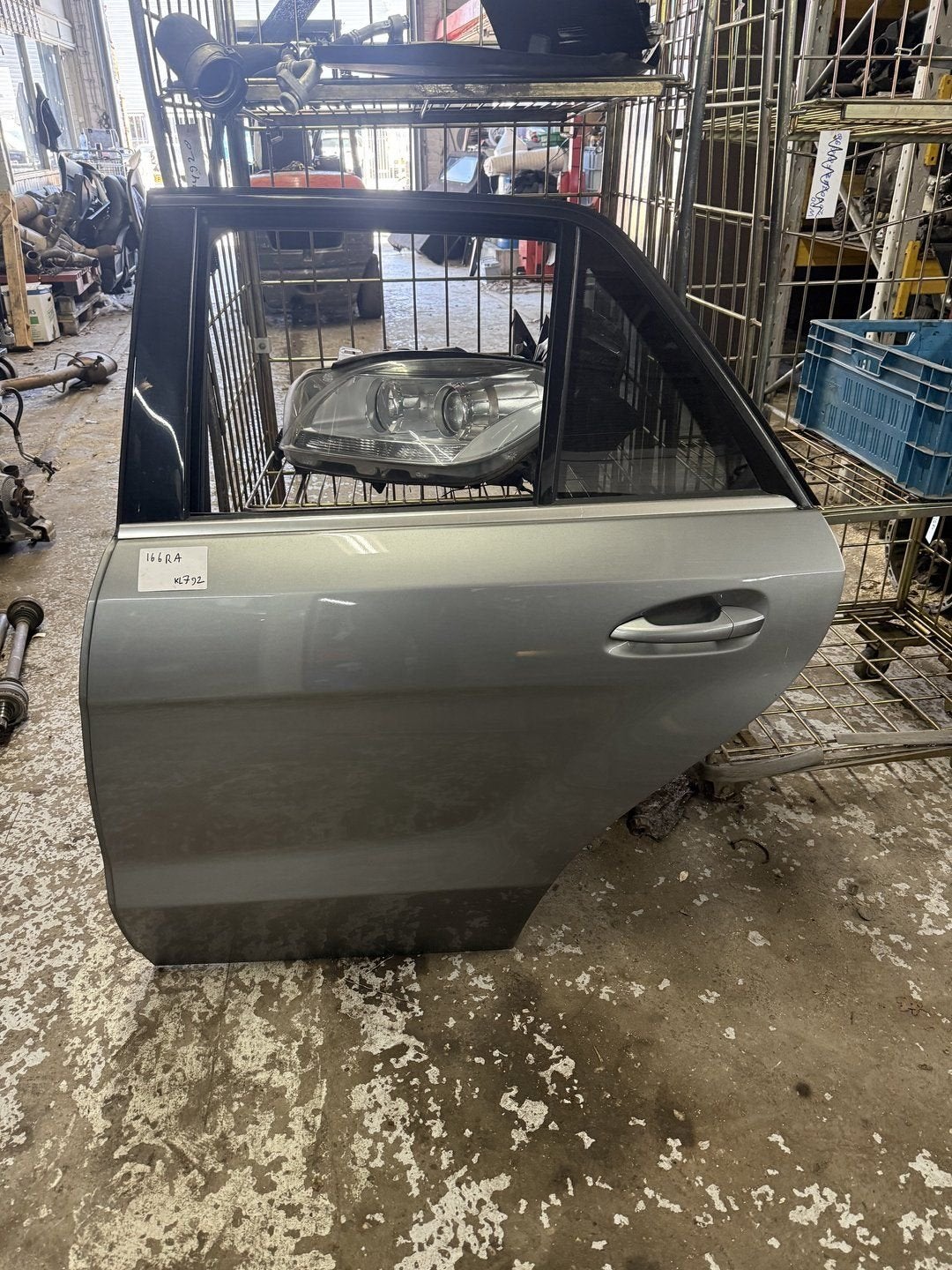 Deur linker achter Mercedes ml w166, Auto-onderdelen, Gebruikt, -, Deur, Ophalen of Verzenden