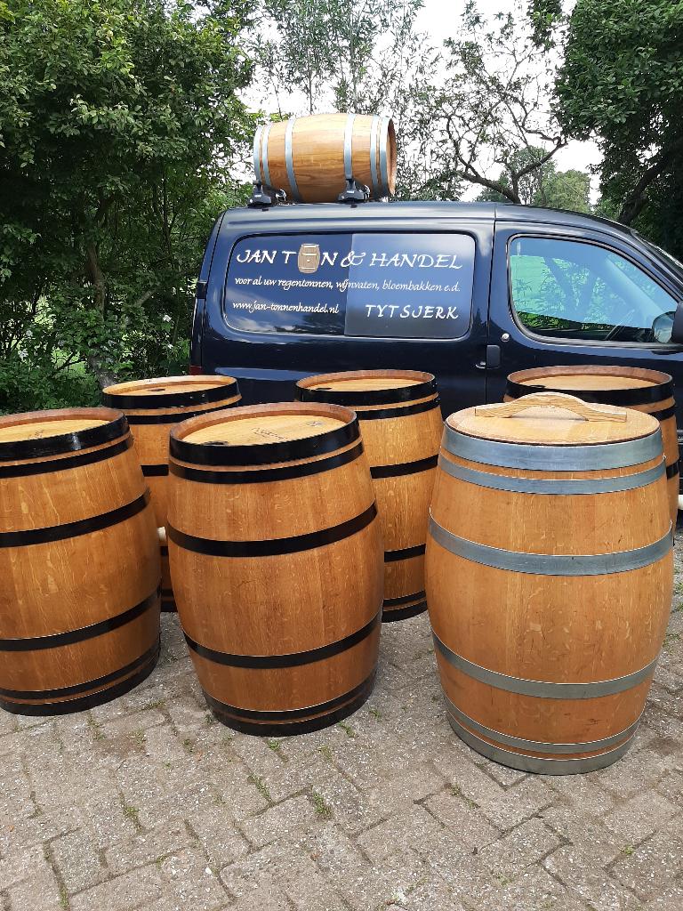 Eiken en kastanje houten regentonnen, bloembakken, wijnvaten, Tuin en Terras, Regentonnen, 150 liter of meer, Nieuw, Ophalen of Verzenden