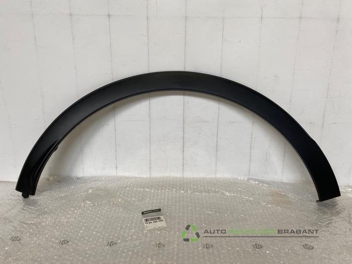 Spatbord Lijst van een Renault Captur, Auto-onderdelen, Gebruikt, -, Renault, -
