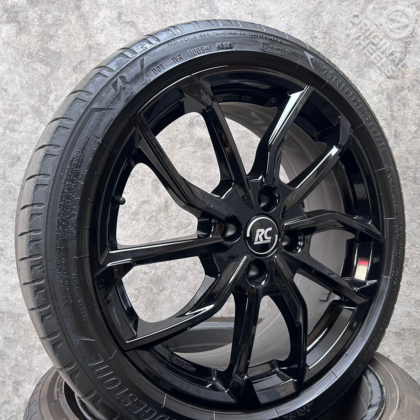 17 inch RC Desgin velgen + zomerbanden Renault Clio V, Auto-onderdelen, Banden en Velgen, Gebruikt, -, -, Banden en Velgen