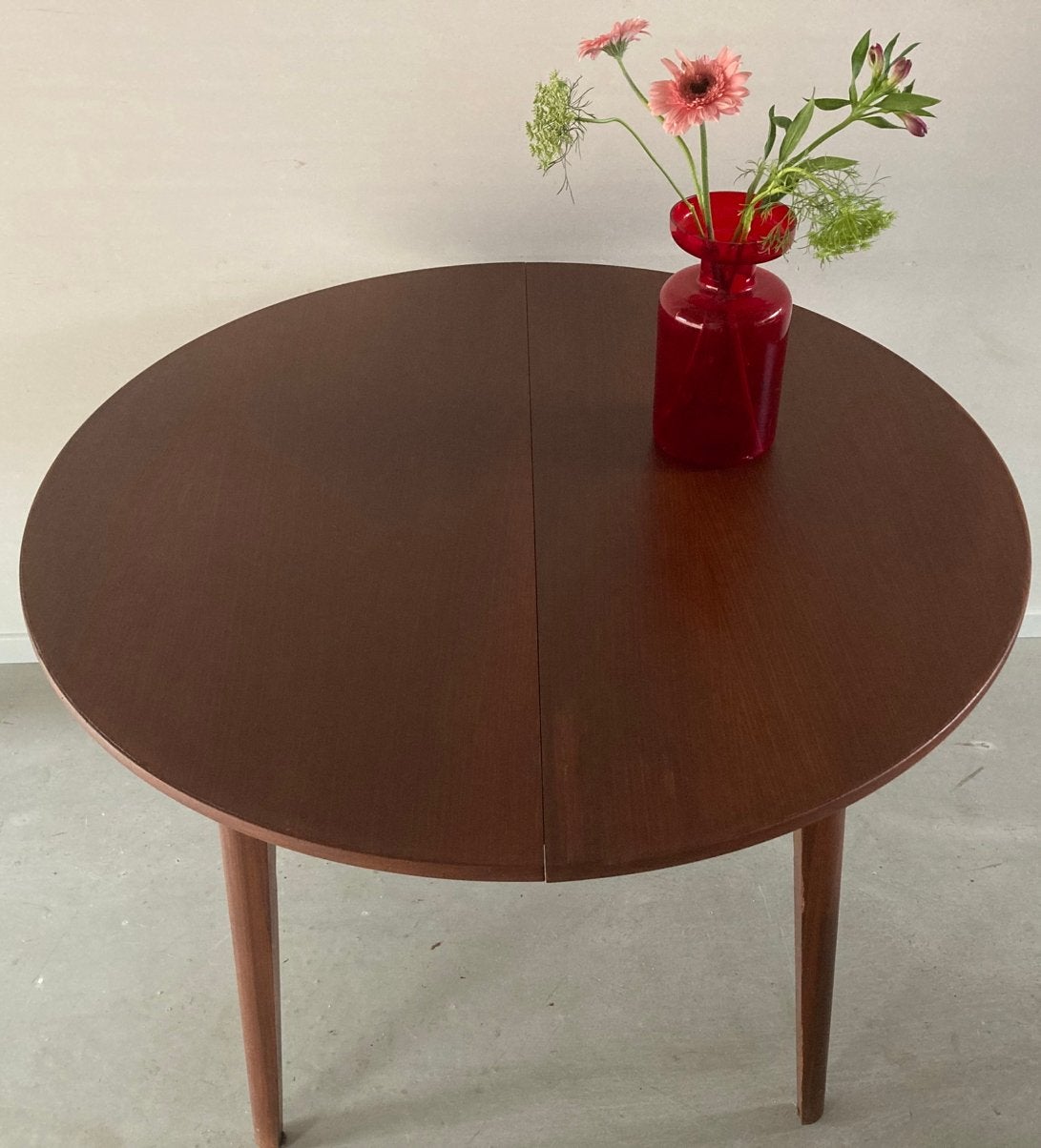 Midcentury vintage teak eettafel uitschuifbaar, Mid-Century vintage retro jaren 60 teak Deens, Gebruikt, Rond, Ophalen of Verzenden