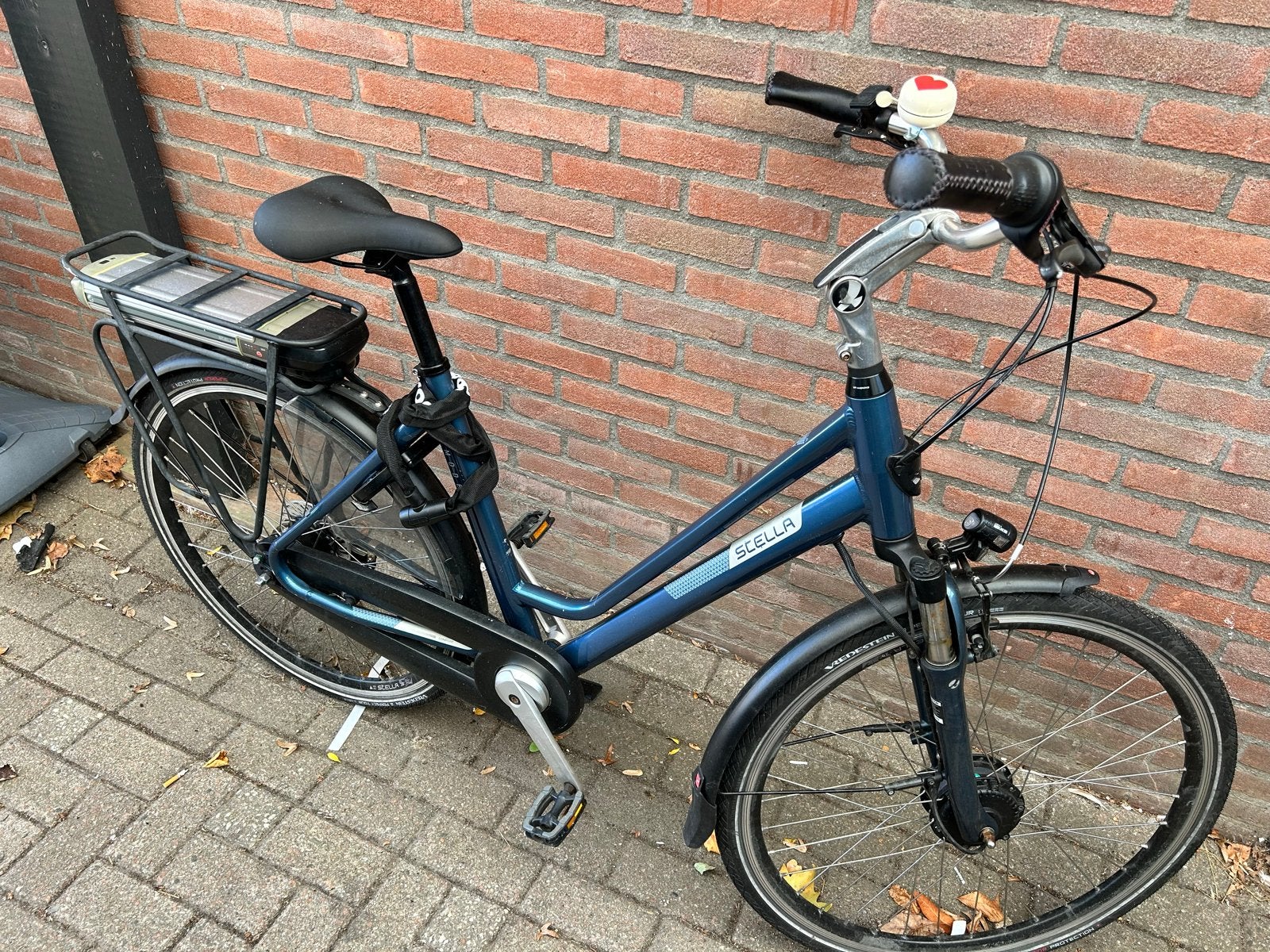Stella E-bike met goede accu en nieuw ventiel, 51 tot 55 cm, Ophalen, Gebruikt, 50 km per accu of meer