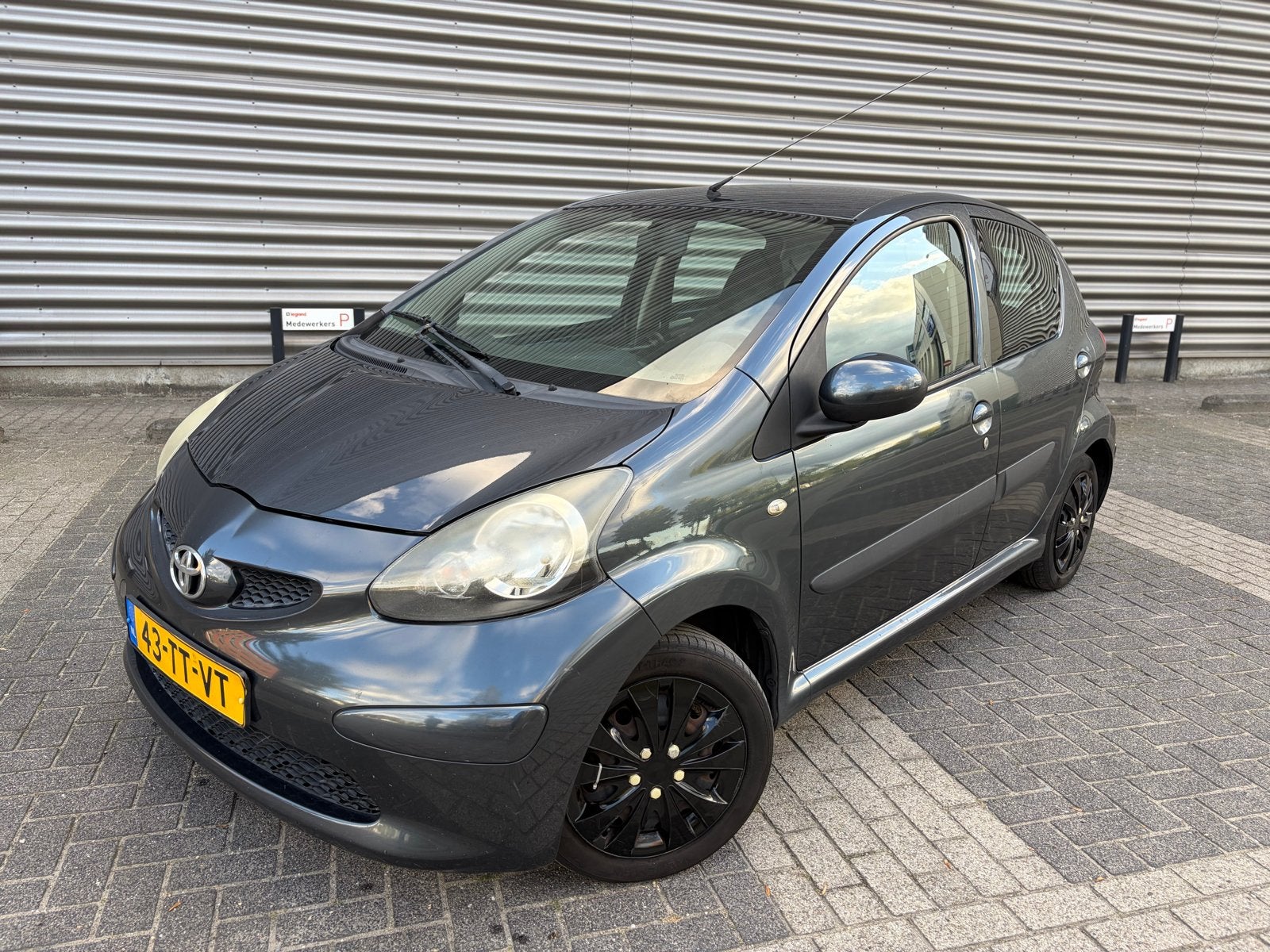 Toyota Aygo 1.0 5DRS 2007 - Airco - Nieuwe APK:  elekt ramen, Auto's, Toyota, Voorwielaandrijving, 4 stoelen, 68 pk, Origineel Nederlands