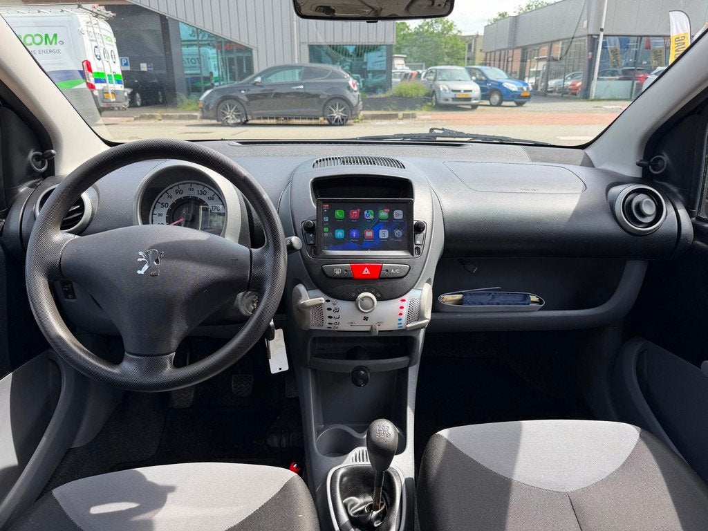 Peugeot 107 1.0-12V Accent/Airco/Navigatie/1E Eigenaar/Nap/N, Auto's, Peugeot, Euro 5, Gebruikt, 4 stoelen, Origineel Nederlands