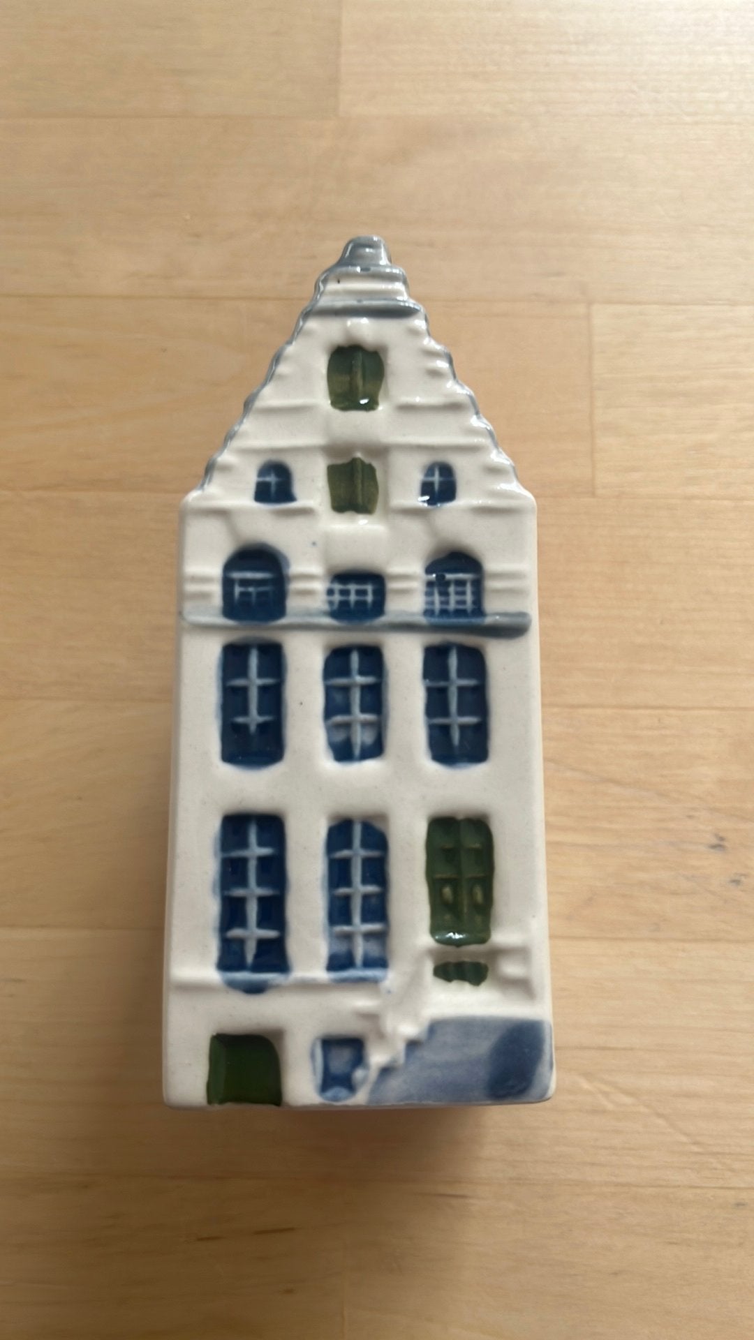 KLM huisje nummer 46, Ophalen of Verzenden, Zo goed als nieuw, 61 t/m 80