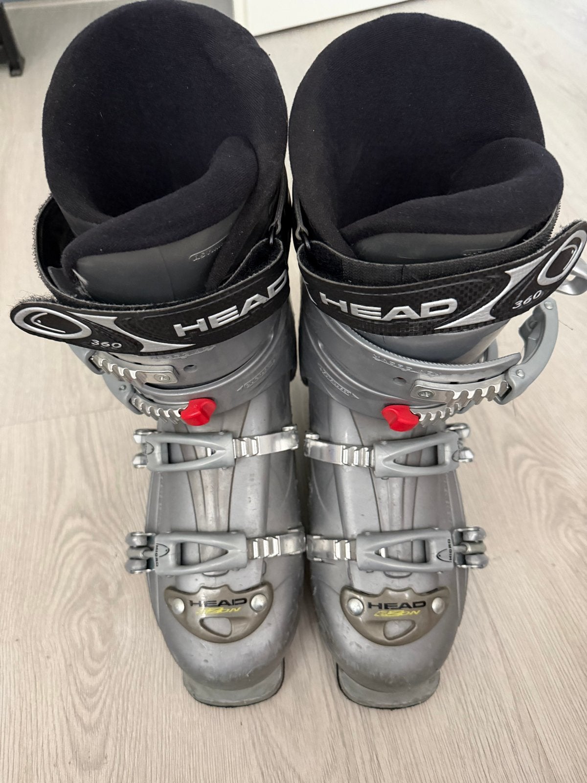 HEAD skischoenen maat 43/44. Gebruikt maar goed, Sport en Fitness, Skiën en Langlaufen, Gebruikt, Schoenen, Skiën, Head, Ophalen