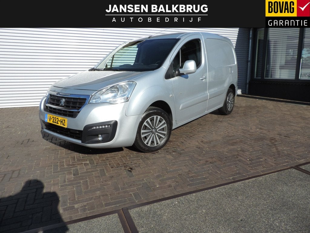 Peugeot Partner 120 1.6 BlueHDi 75 L1 Première lage km, Voorwielaandrijving, Stof, Gebruikt, 4 cilinders