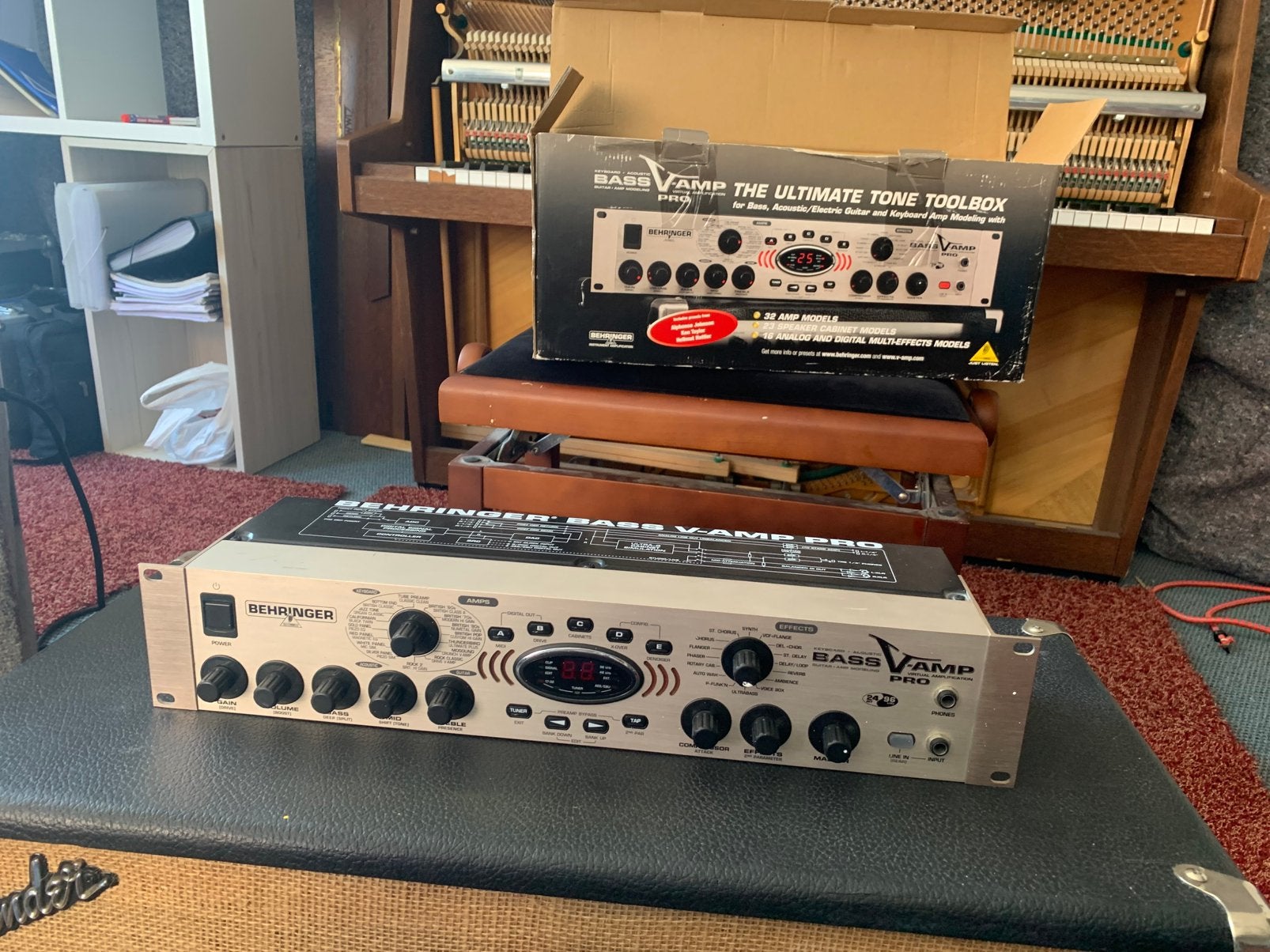 Behringer Bass V-amp pro