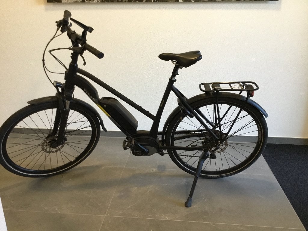 Elektrische fiets, Fietsen en Brommers, Versnellingen, Zo goed als nieuw, Schijfrem, 53 tot 57 cm