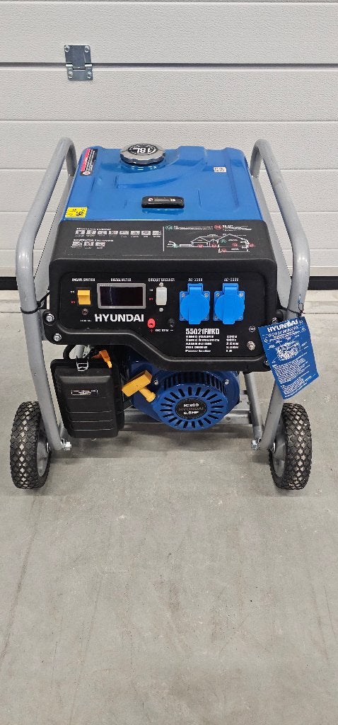 HYUNDAI Aggregaat - Generator 3000 Watt 200cc OHV-Benzine, Doe-het-zelf en Verbouw, Aggregaten, Ophalen of Verzenden, Zo goed als nieuw