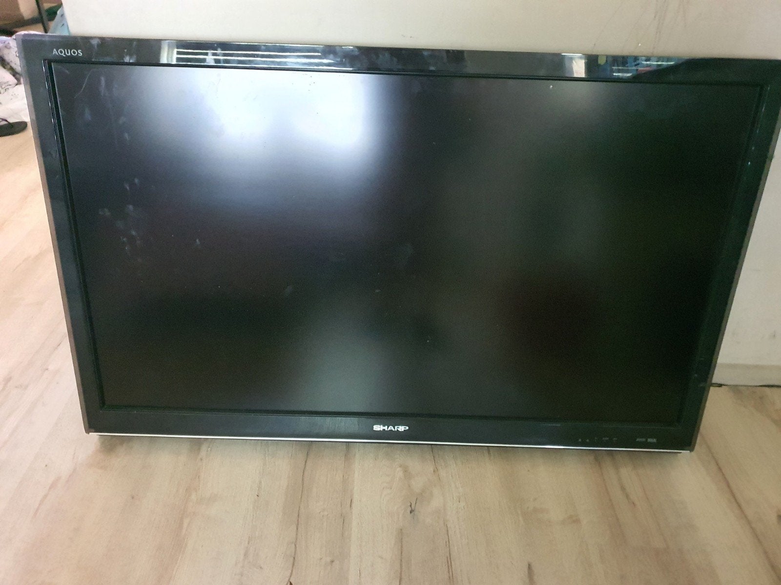 Sharp Aquos LCD TV - Gebruikt 117cm inclusief hangbeugel, Audio, Tv en Foto, Televisies, Ophalen, Gebruikt, LCD, 120 Hz