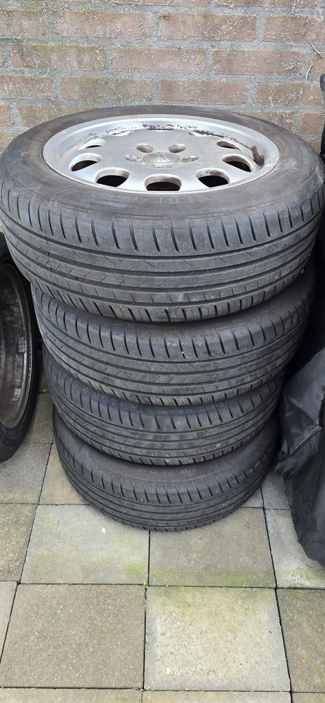 Vredestein Zomerbanden + Velgen 205/55 R16 5x112, Ophalen of Verzenden, Zo goed als nieuw