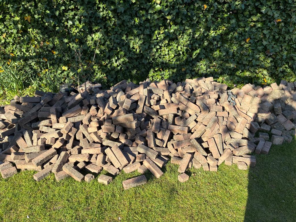 Klinkers gratis ophalen, Tuin en Terras, Ophalen, Gebruikt, Beton, Klinkers