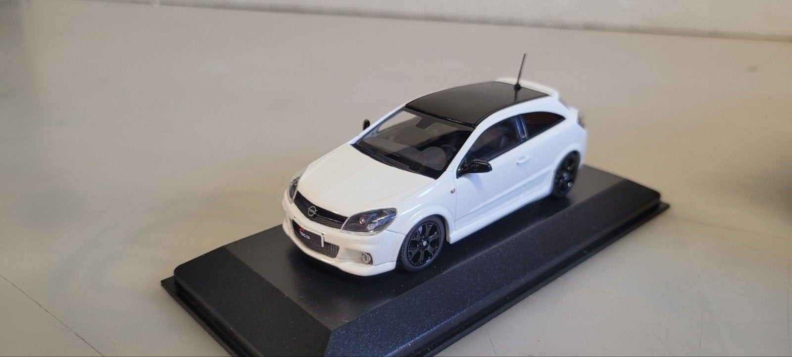 Minichamps Opel Astra OPC Race Camp, Ophalen of Verzenden, Nieuw, Auto, MiniChamps