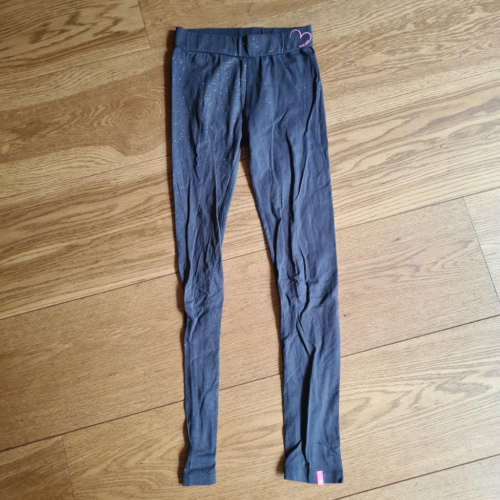 Donker grijze legging met zilveren spikkels mt 134-140, Ophalen of Verzenden, Gebruikt, Meisje, Overige typen