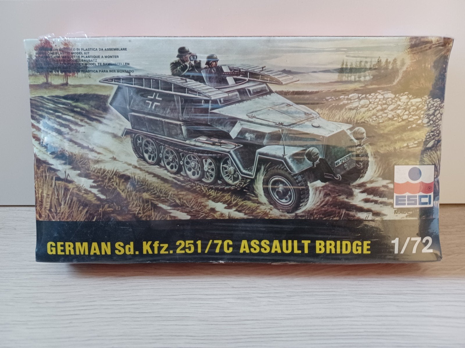 Esci 1/72 German Sd. Kfz. 251/7C Assault Bridge, Ophalen of Verzenden