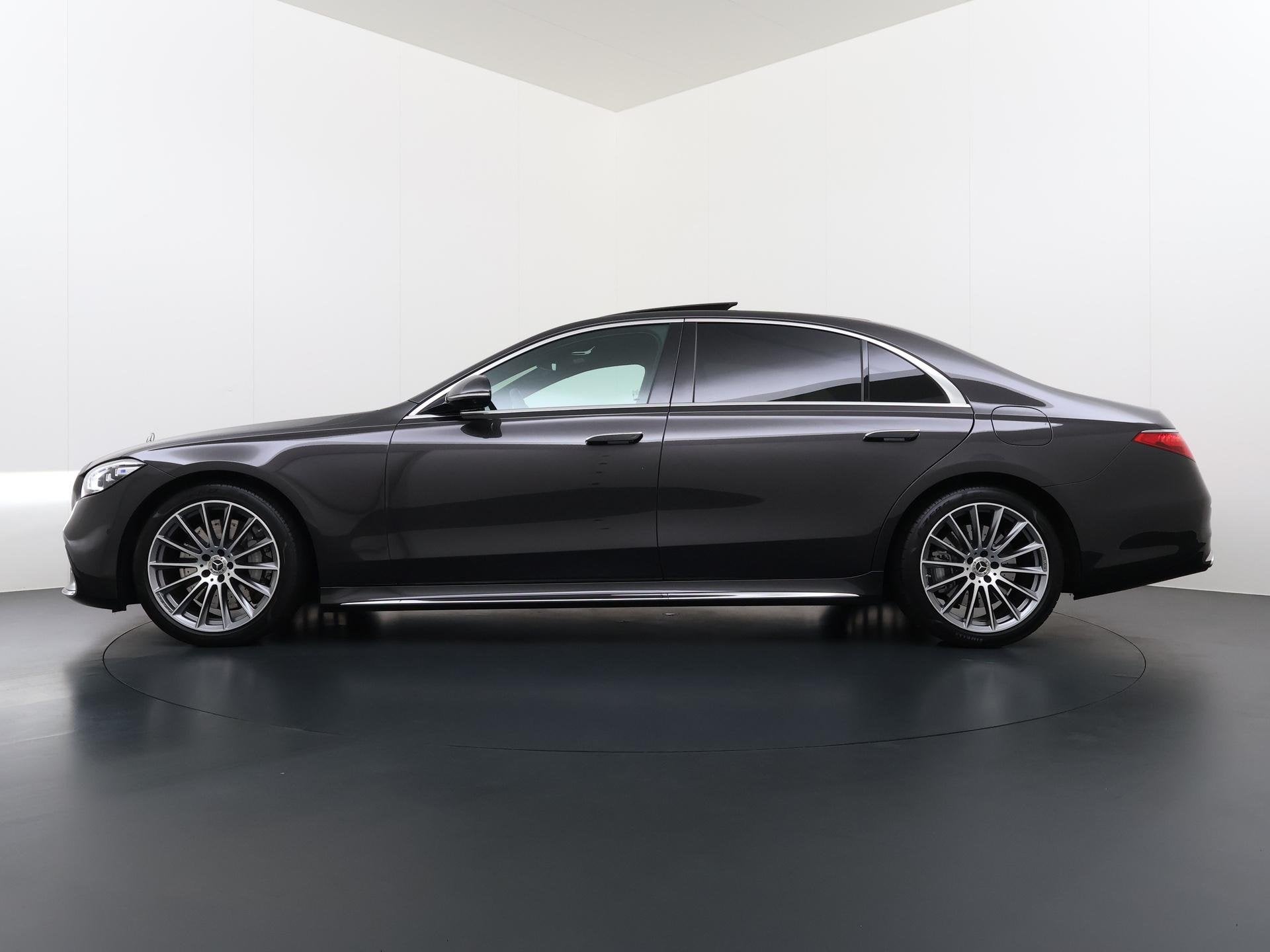 Mercedes-Benz S-klasse 450 e AMG Lang | Panorama - Schuifdak, Automaat, Dealer onderhouden, Achterwielaandrijving, Bedrijf