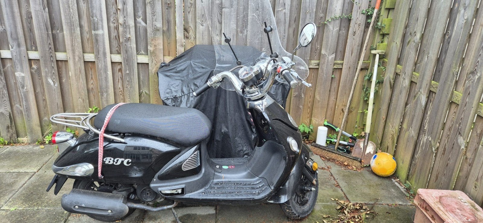 BTC Legend Scooter - Zwart, Goede Staat, Ophalen, Gebruikt, Benzine, Overige merken