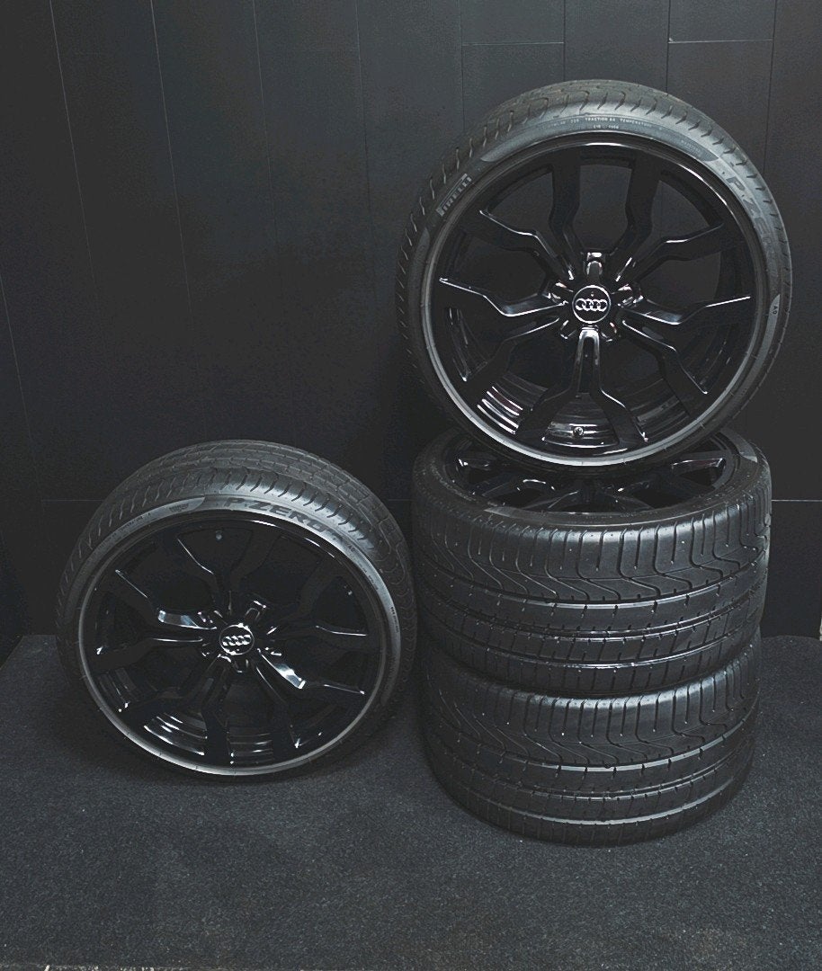 Audi R8 Y velgen met pirelli zomerbanden, 19 inch, Audi, Ophalen of Verzenden, Zomerbanden