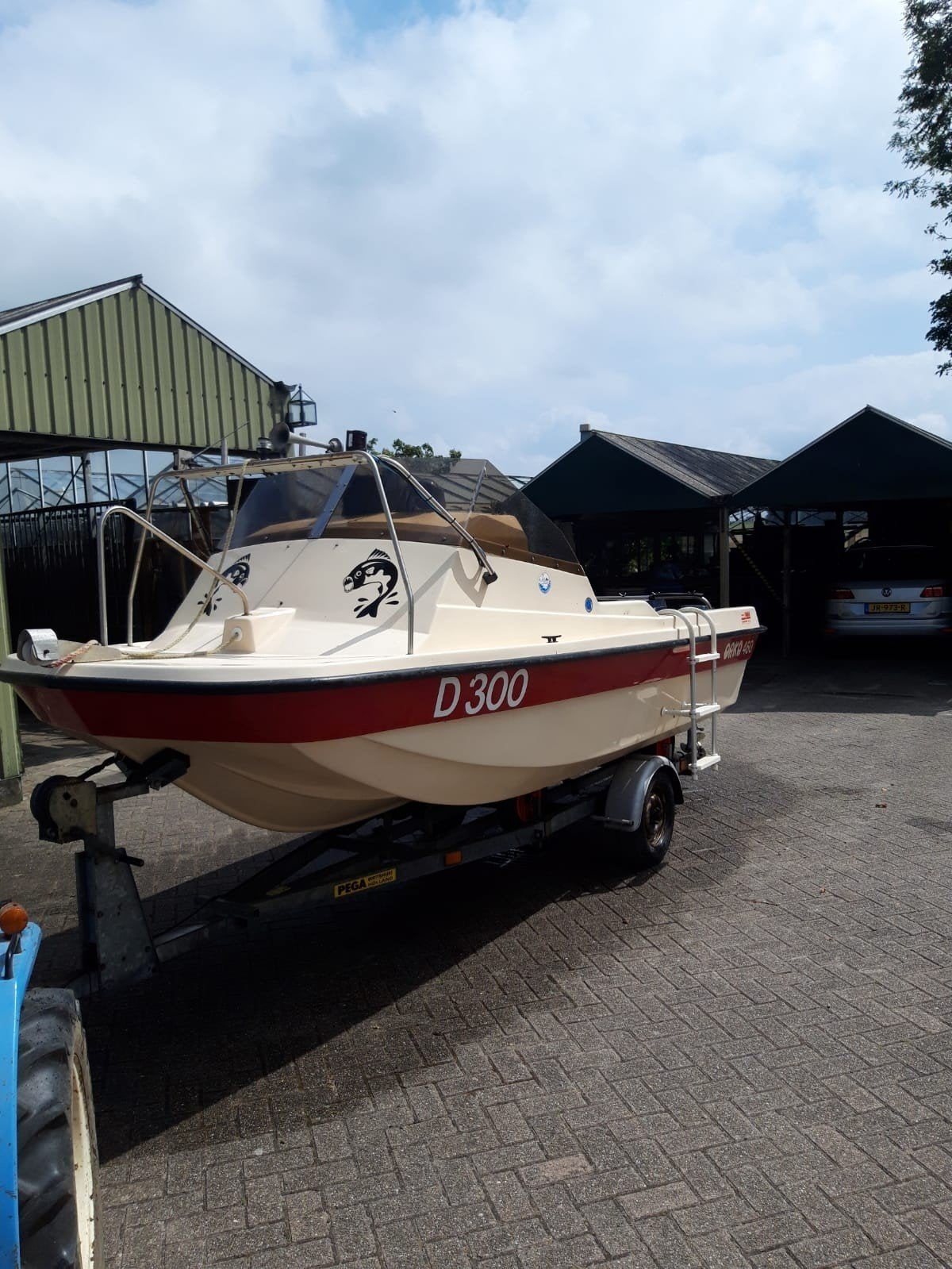 Orka 460 met trailer en motoren, Ophalen, Gebruikt