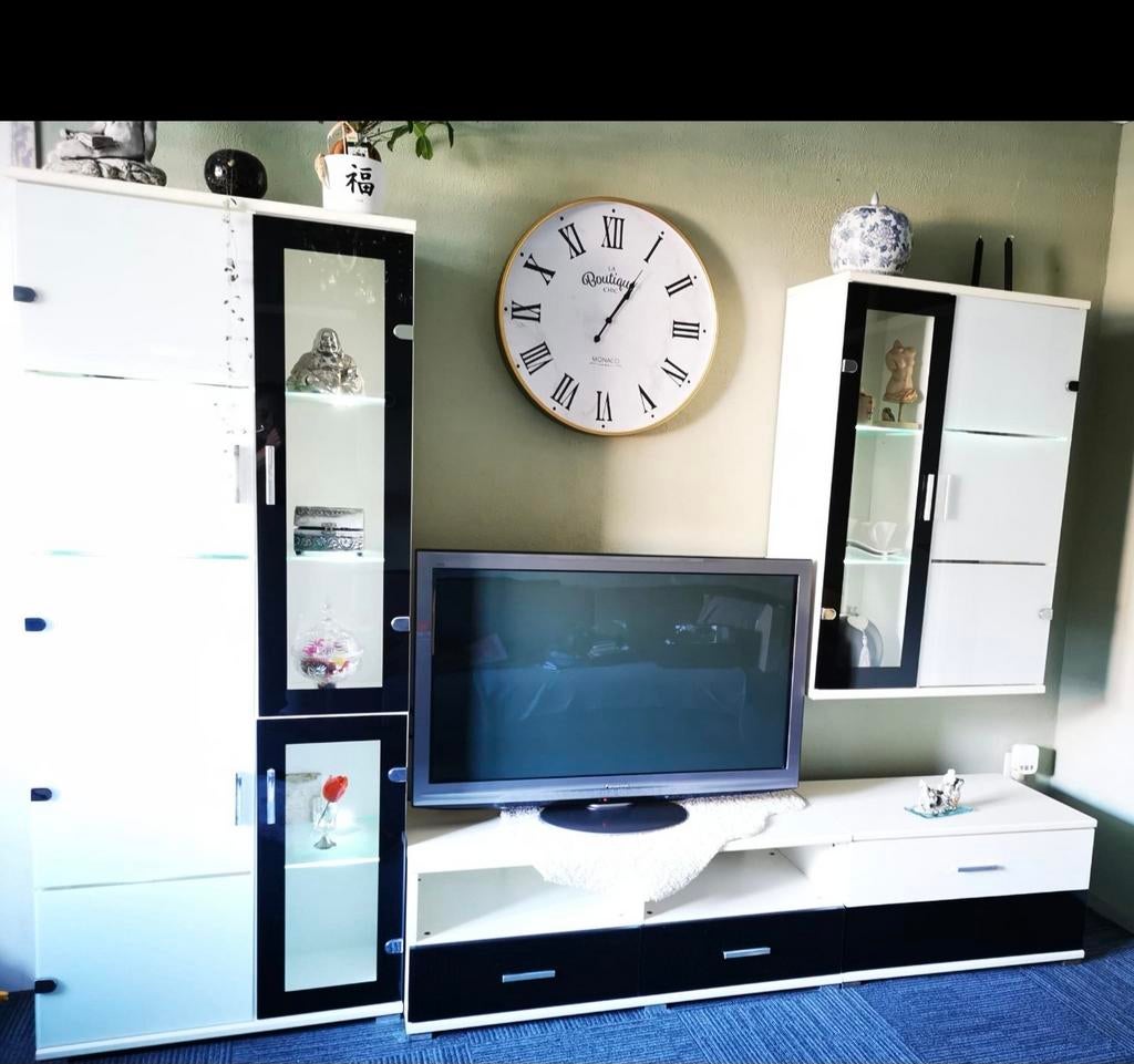 Moderne Woonkamerkast Set - Wit/Zwart met Verlichting, Ophalen, 250 tot 300 cm, Gebruikt, Met deur(en)