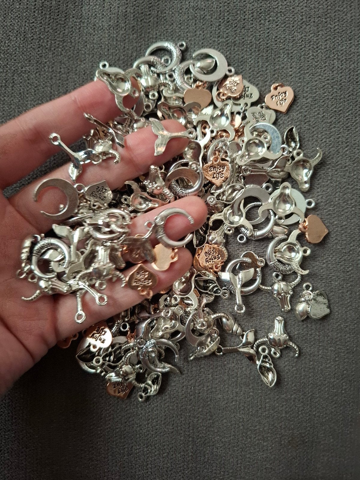 200 stuks bedels partij mix veel metaal zilver rosé, Overige merken, Overige materialen, -, -