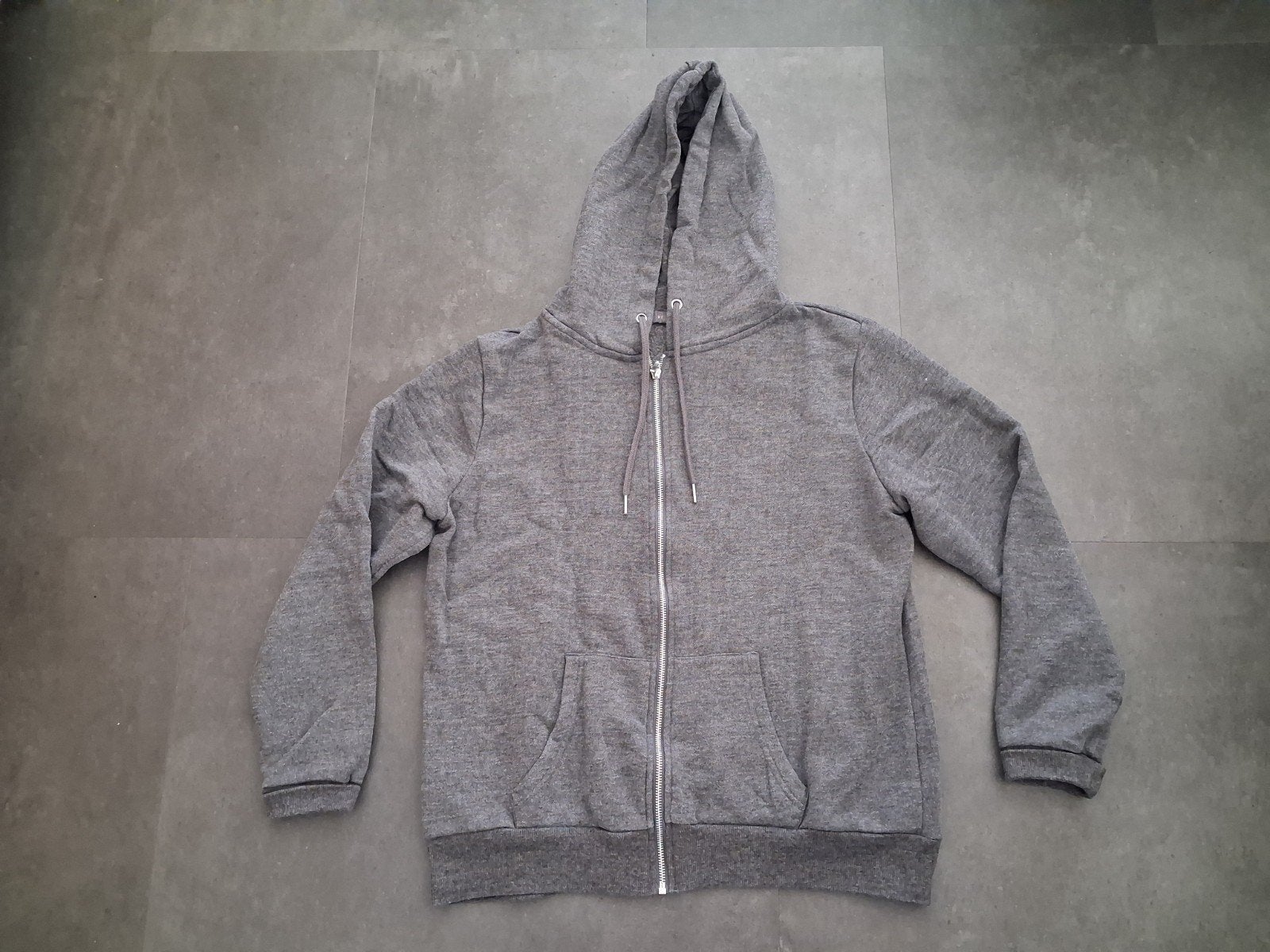 vest grijs met capuchon maat L primark, Ophalen of Verzenden