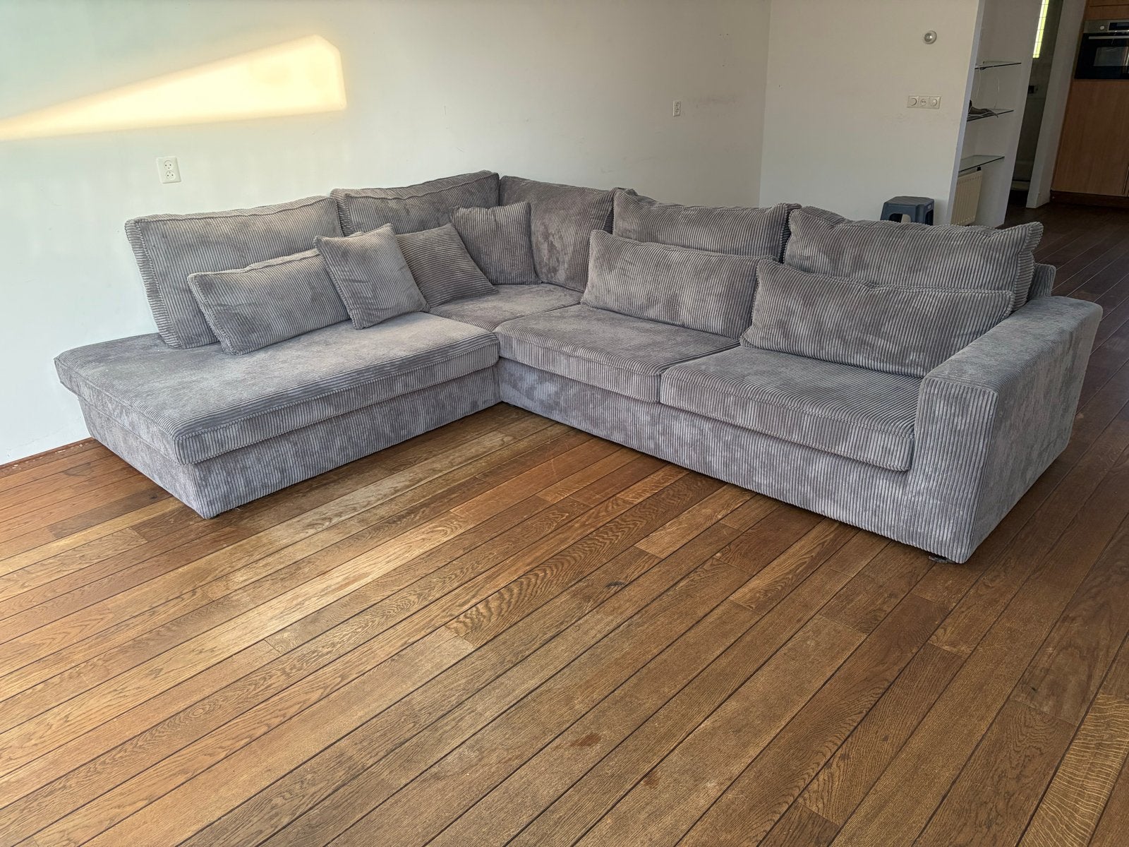 Zo goed als nieuwe bank van Seats and Sofas, Ophalen, Hoekbank, 300 cm of meer, Zo goed als nieuw