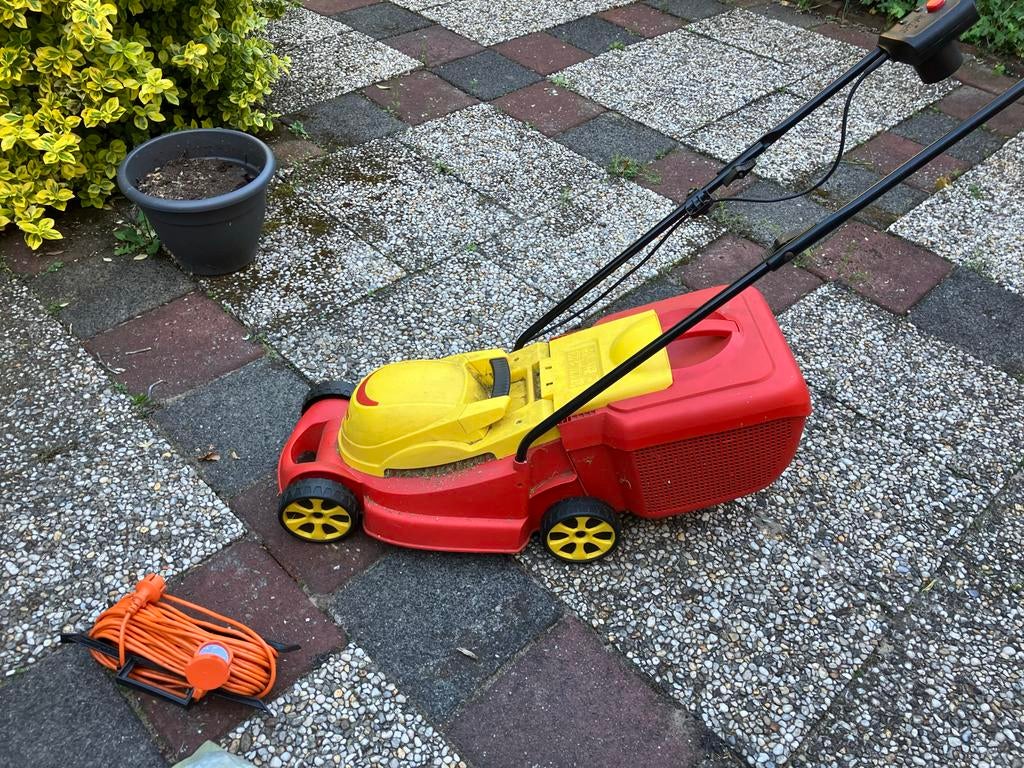 Wolf Garten S 3200 E Elektrische Grasmaaier, Ophalen, Cirkelmaaier, Gebruikt, Elektrische grasmaaier