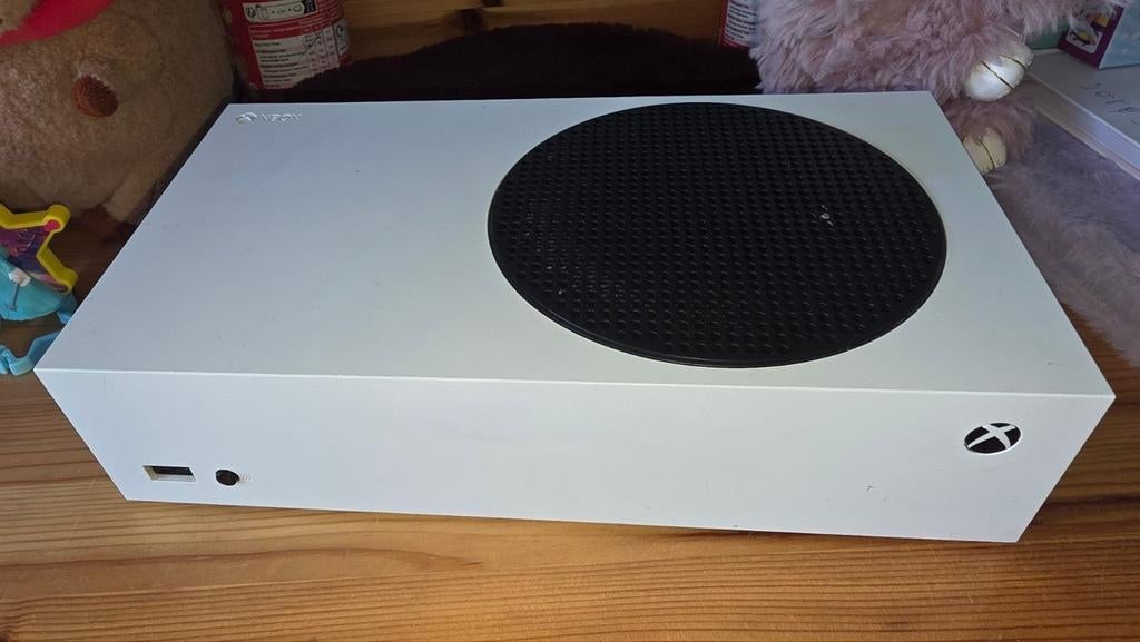 Xbox Series S met controller - Goede staat, Spelcomputers en Games, Spelcomputers | Xbox Series X en S, Ophalen of Verzenden, Zo goed als nieuw