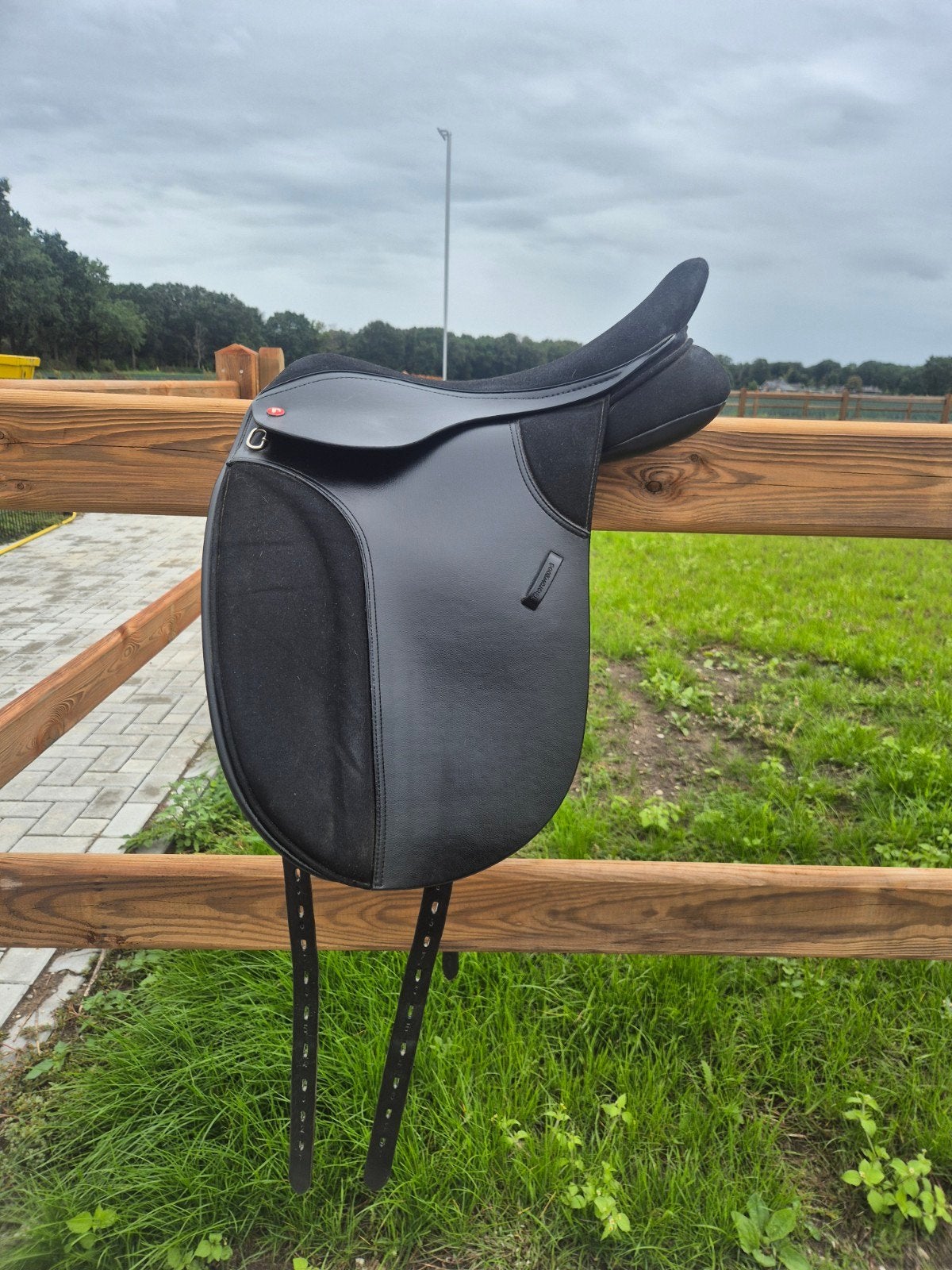 Dressuurzadel Thorowood, Dieren en Toebehoren, Aanpassysteem, L (17.5 inch), Dressuur, Thorowgood
