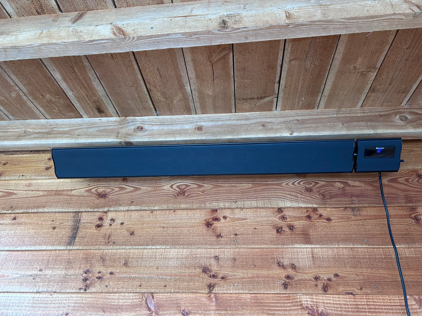 Blumfeldt infrarood heater 2400 watt, Ophalen, Zo goed als nieuw, Wand, Draaibaar