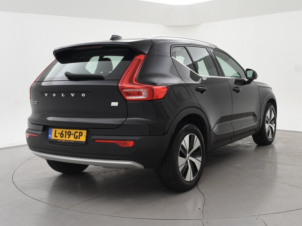Volvo XC40 1.5 T4 RECHARGE 211 PK PHEV ORIG NL BTW | CAMERA, Stof, Euro 6, 1712 kg, Zwart
