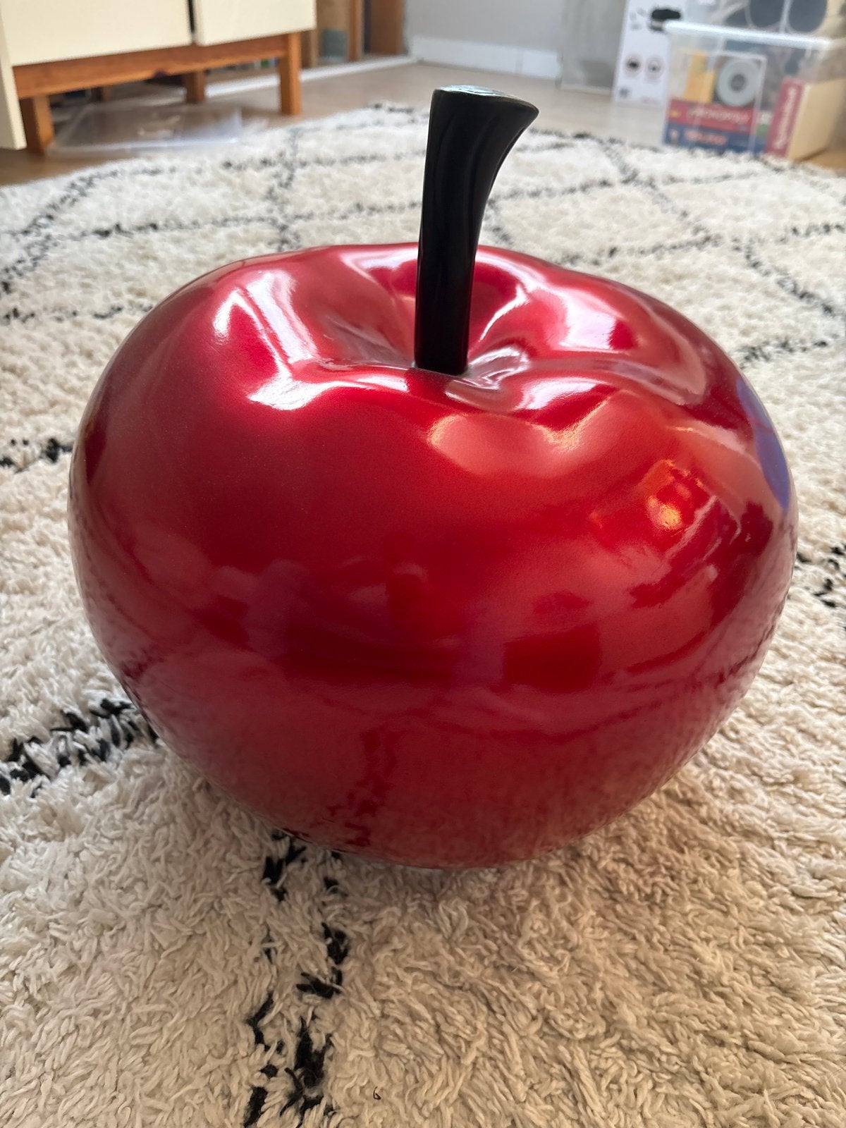 Grote rode decoratieve appel van Peri Ceramics, Ophalen, Gebruikt, Modern, Rood