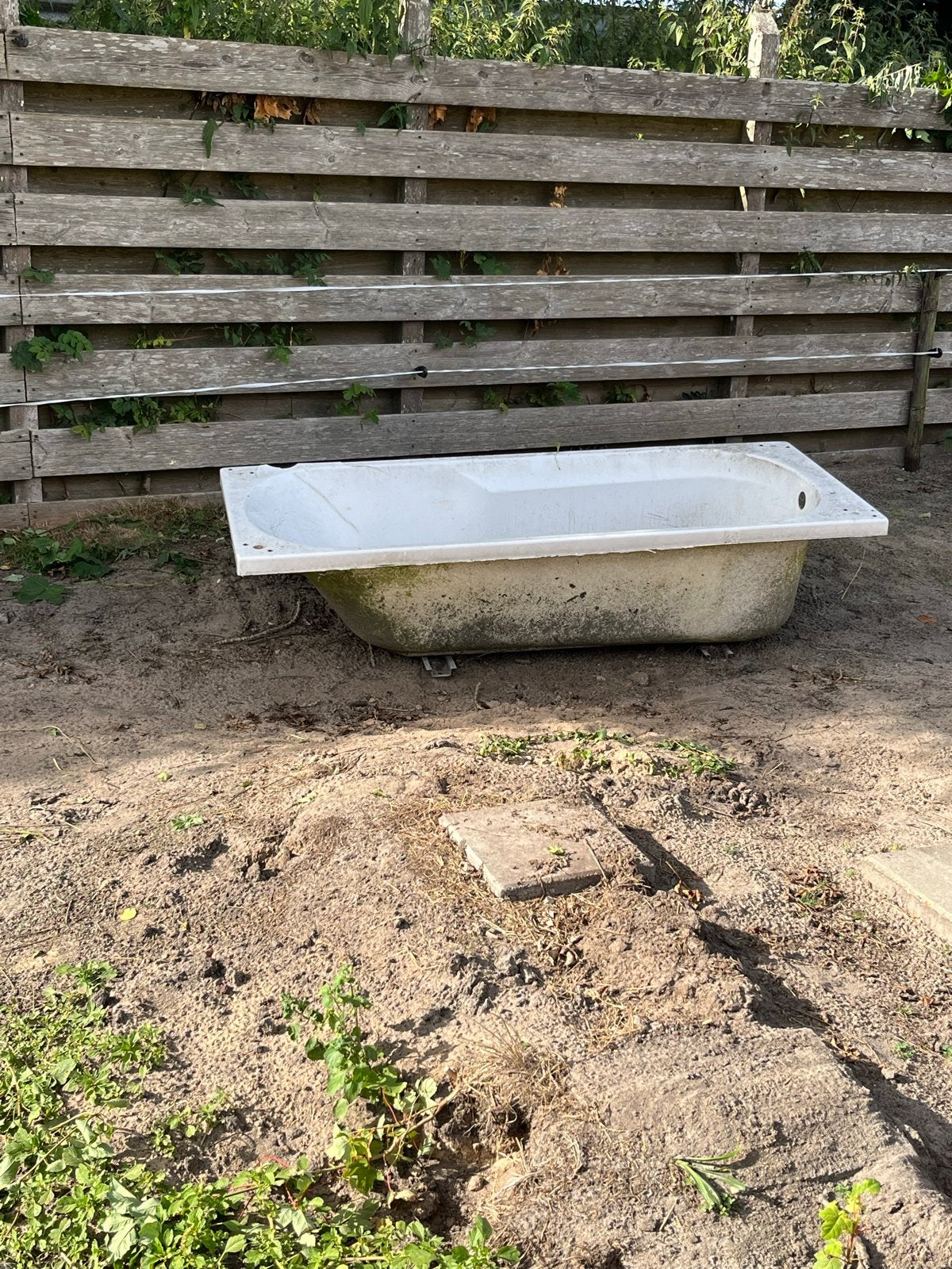 Gebruikt ligbad voor tuin of project 2stuks, Ophalen, Gebruikt, Met bad