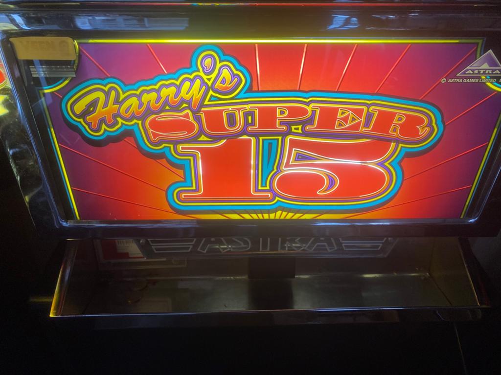 Gokkast Harry’s super 15, Verzamelen, Automaten | Gokkasten en Fruitautomaten, Euro, Ophalen, Zo goed als nieuw