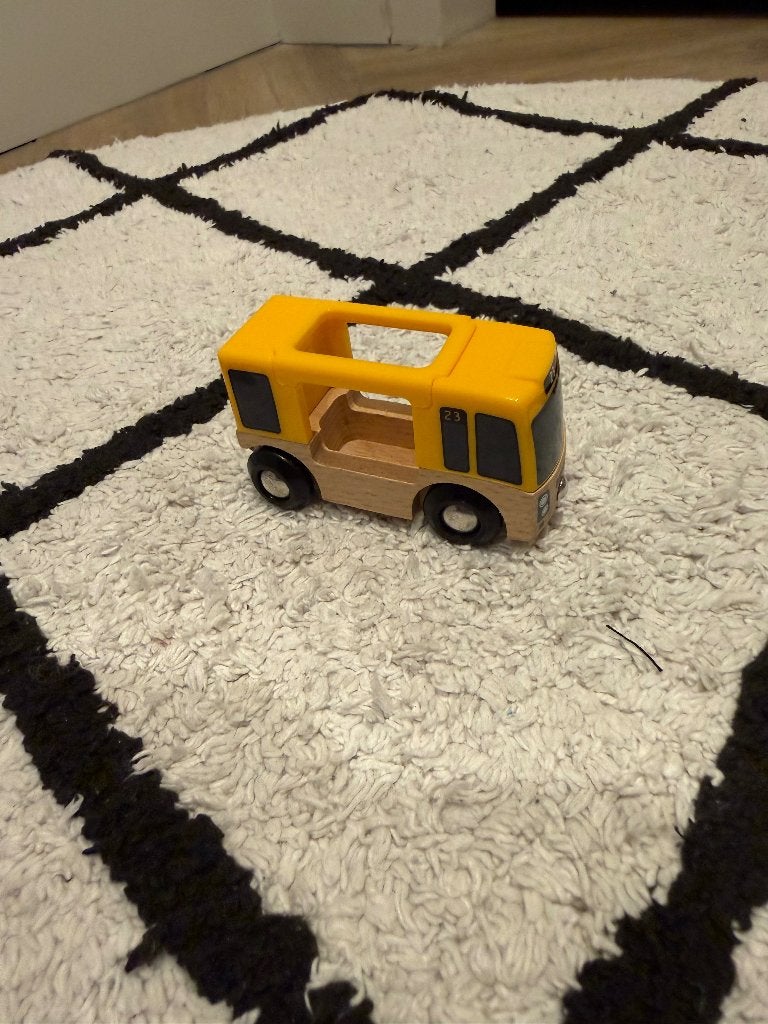 ZGAN geel Brio houten trein stadsbus bus geel 33209 of 33427, Ophalen, Zo goed als nieuw, Overige typen