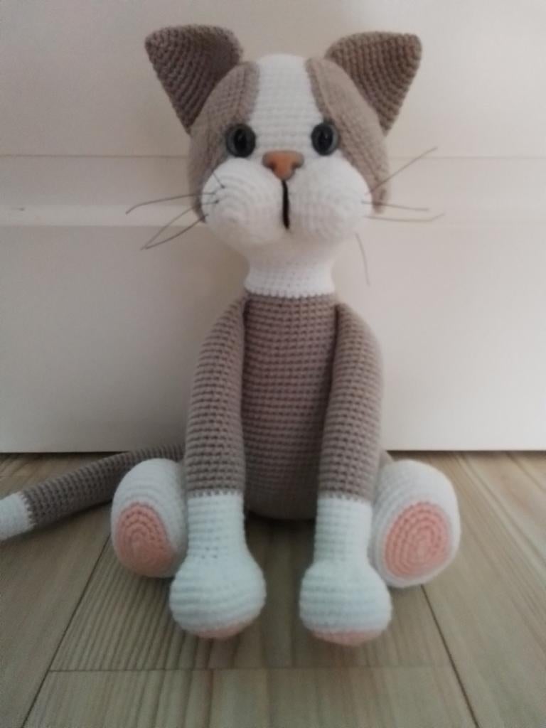 Gehaakte Knuffel Poes Zittend - 30 cm Hoog, Ophalen of Verzenden, Nieuw
