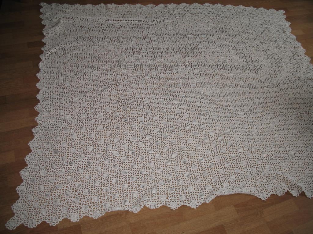 Grand Foulard / Sprei*Gehaakt*Mooi Vintage, Huis en Inrichting, Woonaccessoires | Plaids en Woondekens, Ophalen of Verzenden, Zo goed als nieuw