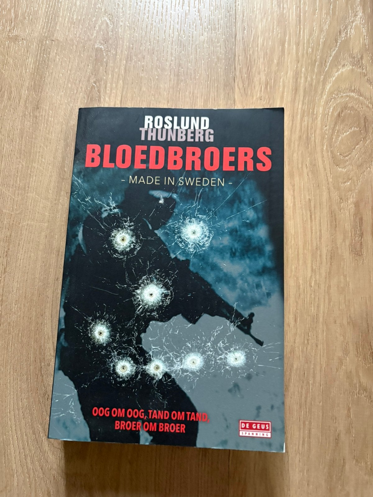 Stefan Thunberg - Bloedbroers, Boeken, Ophalen of Verzenden, Zo goed als nieuw, Stefan Thunberg; Anders Roslund